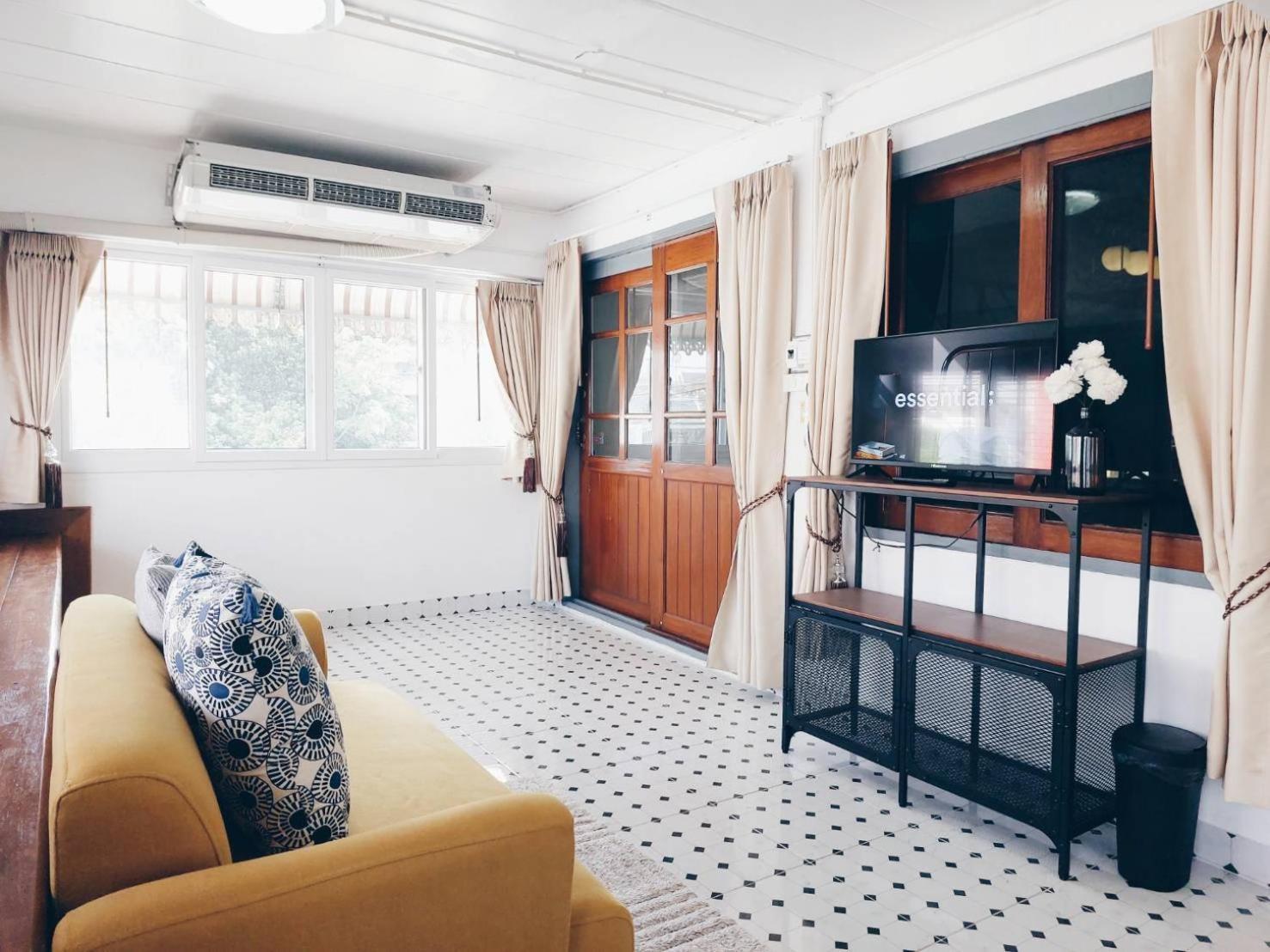 Hello Sunshine Hostel Phra Nakhon Si Ayutthaya Ngoại thất bức ảnh