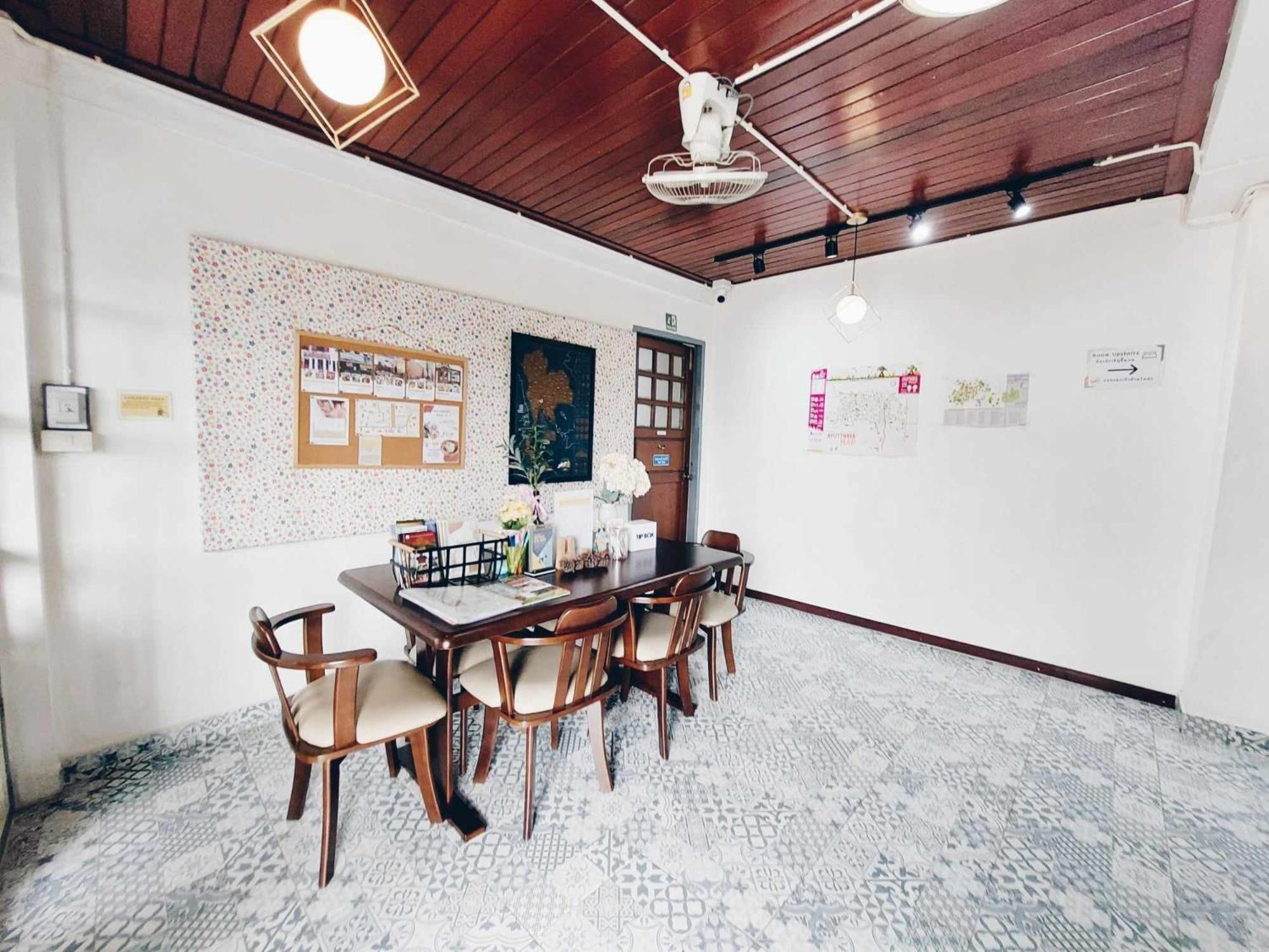Hello Sunshine Hostel Phra Nakhon Si Ayutthaya Ngoại thất bức ảnh