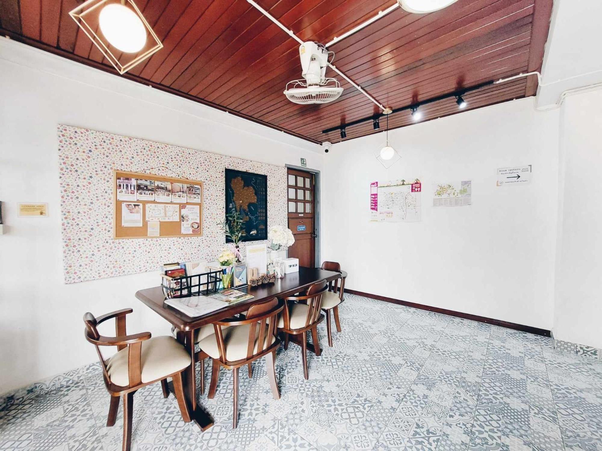 Hello Sunshine Hostel Phra Nakhon Si Ayutthaya Ngoại thất bức ảnh