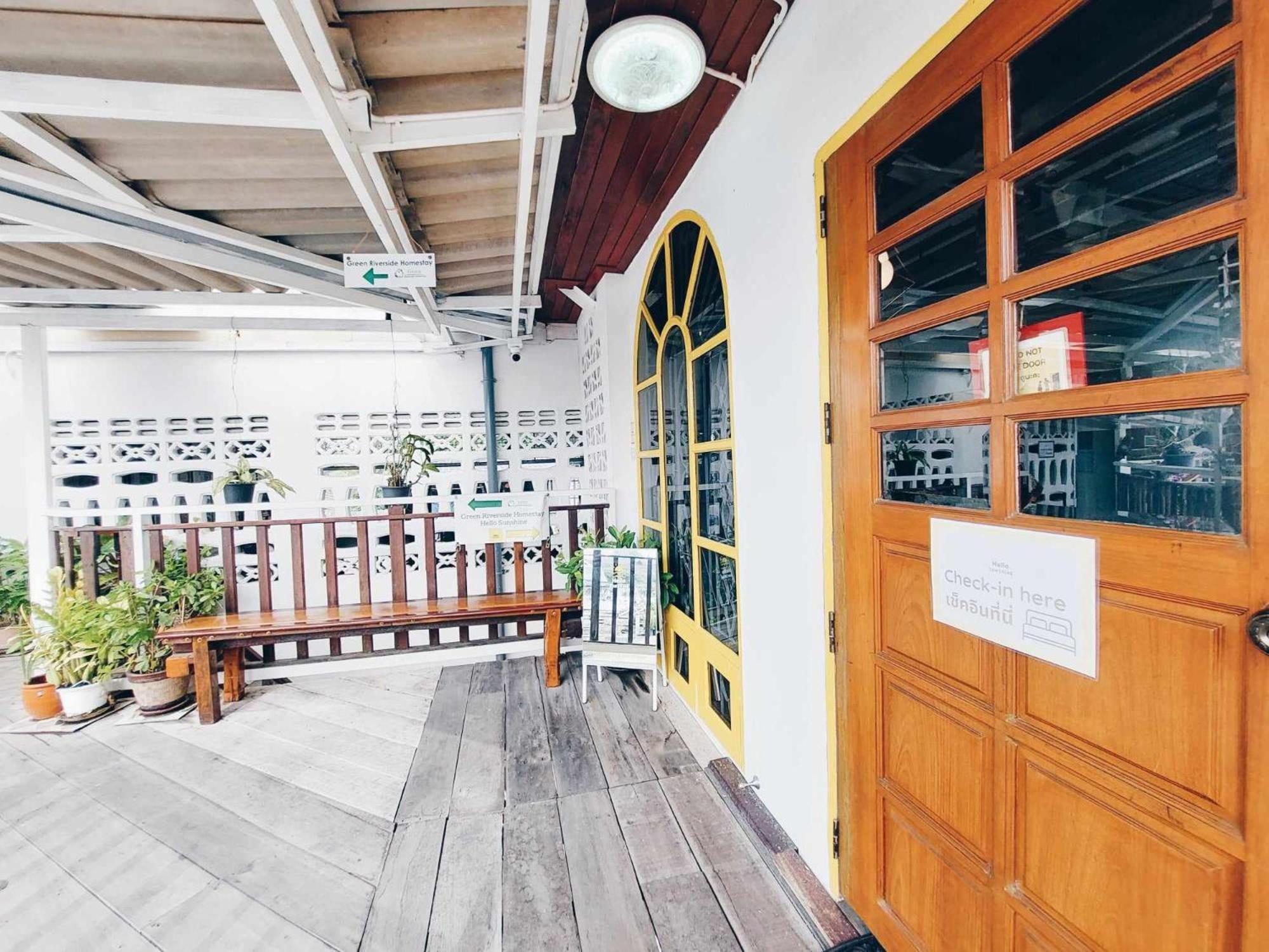Hello Sunshine Hostel Phra Nakhon Si Ayutthaya Ngoại thất bức ảnh